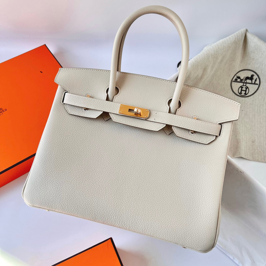 BIRKIN 30CM TAURILLON CLEMENCE 10 CRAIE GHW BIRKIN 30CM TAURILLON CLEMENCE 10 CRAIE GHW