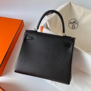 KELLY 25CM TOGO 89 NOIR PHW