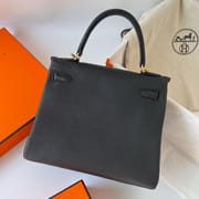 KELLY 25CM TOGO 89 NOIR GHW