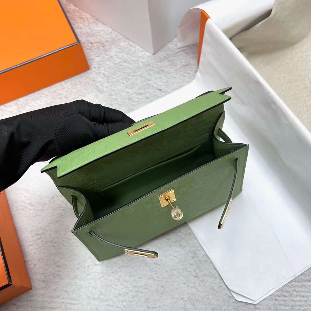 MINI KELLY POCHETTE EPSOM I3 AVOCADO GREEN GOLD HARDWARE GHW 22CM FULL HANDMADE