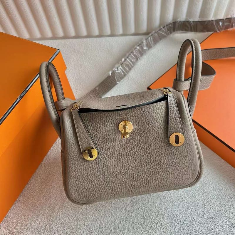 MINI LINDY 19CM 81 GRIS TOURTERELLE CLEMENCE GOLD HARDWARE  FULL HANDMADE GHW