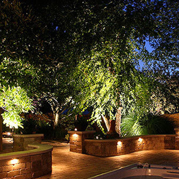 With Integrated LED solution like Kichler, we got best lighting ,best heat dissipation and 50000 hrs lifetime