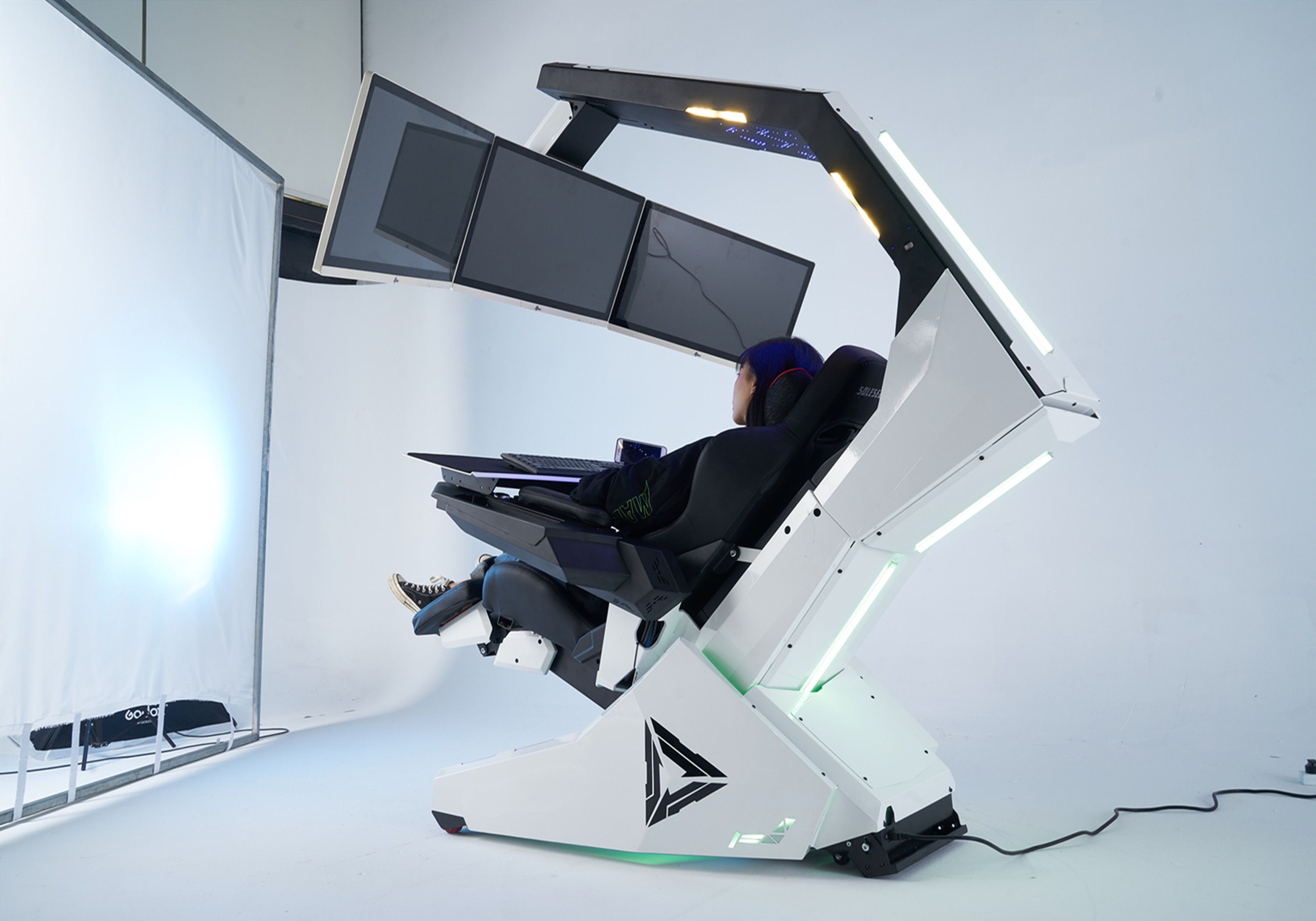 R1 Pro Computer Workstation Gaming Cockpit most luxury and functional home office Racing or Executive genuine leather massage chair with speakers and monitor distance adjustable