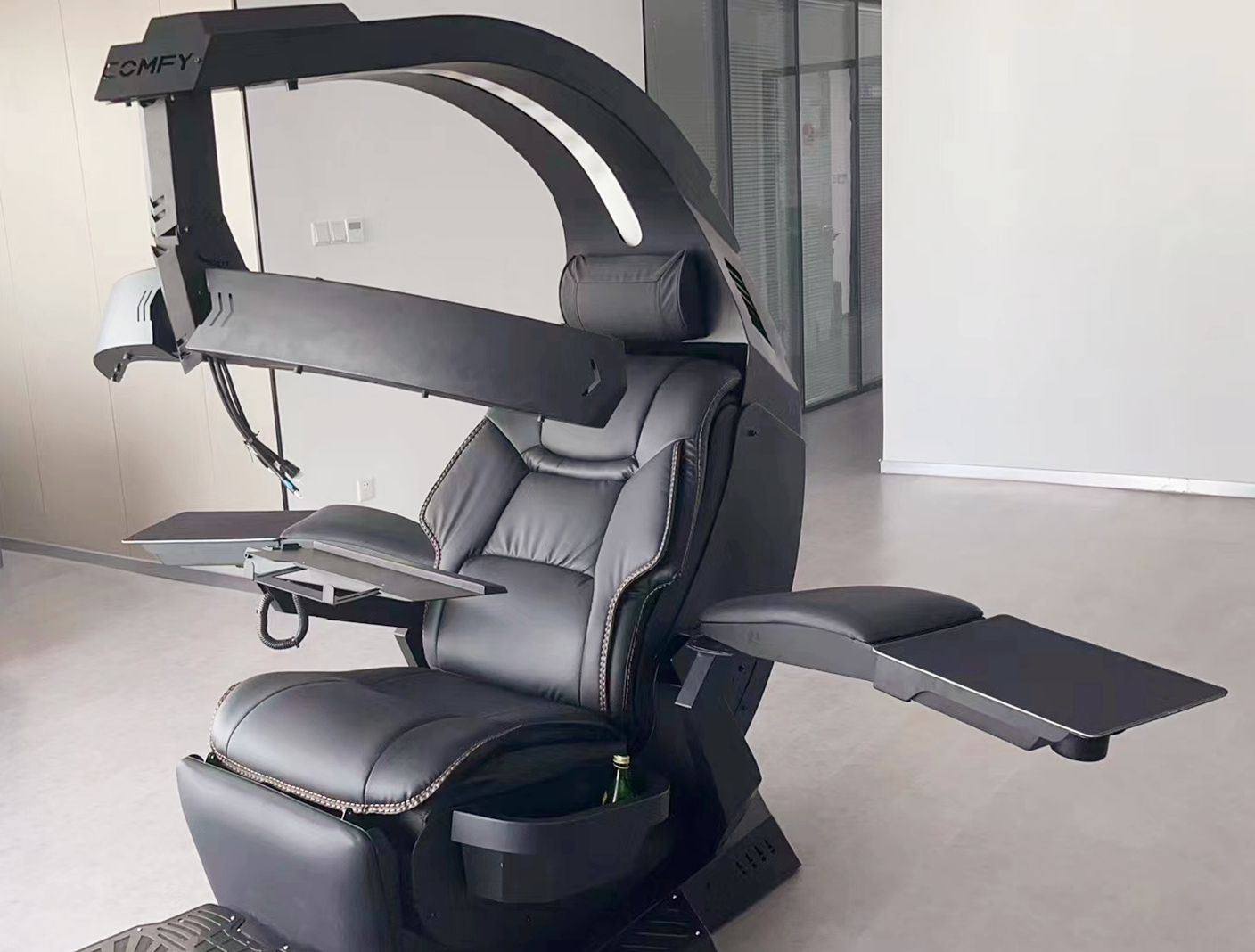 2022 Cluvens  Unicorn 2.0 - Most Comfortable Zero Gravity super big recliner angle Genuine Leather Boss Chair cockpit Gaming workstation support upto 5 screens