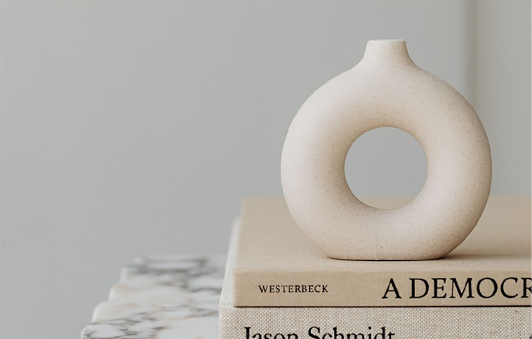 SLENDER HAND CATENARY