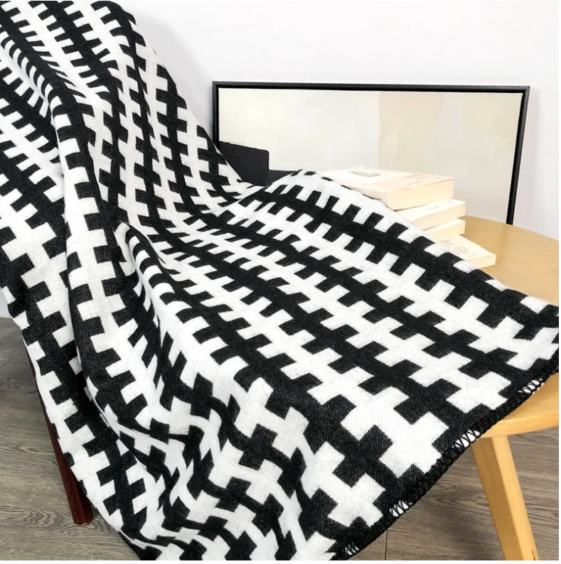 New Spring & Autumn Mohair Light Luxury Blanket Black And White Cross Stripes Soft Comfortable Modern Minimalist Sofa Blanket